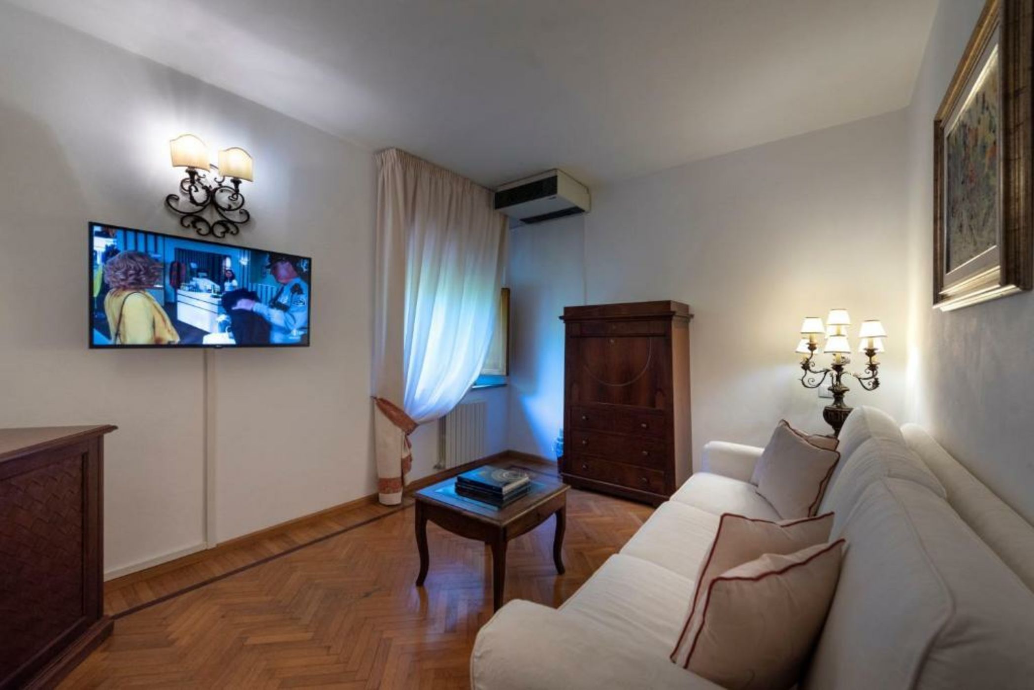 Villa Scacciapensieri Boutique Hotel