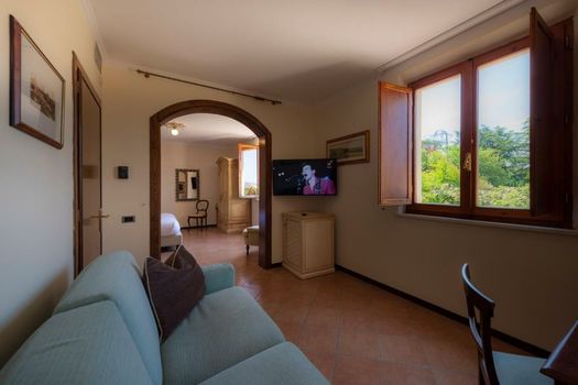 Villa Scacciapensieri Boutique Hotel