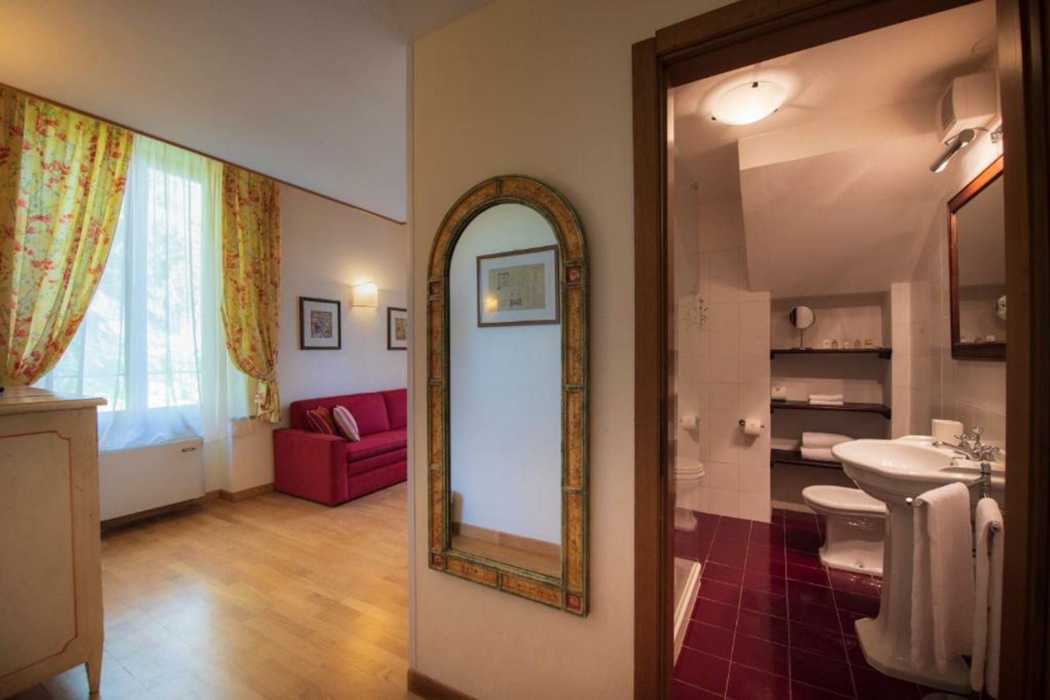 Villa Scacciapensieri Boutique Hotel