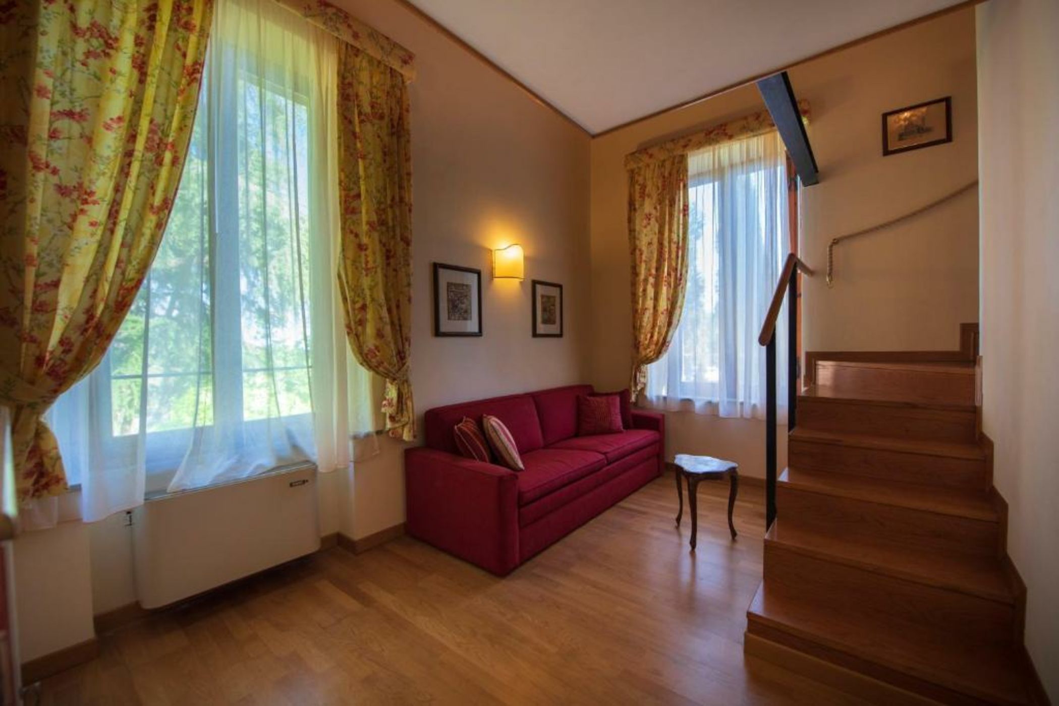 Villa Scacciapensieri Boutique Hotel