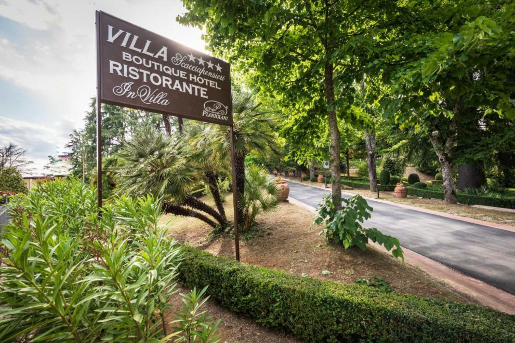 Villa Scacciapensieri Boutique Hotel