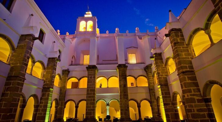 Convento do Espinheiro, Historic Hotel & Spa