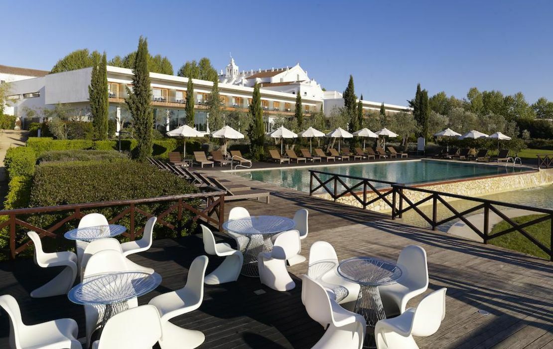 Convento do Espinheiro, Historic Hotel & Spa
