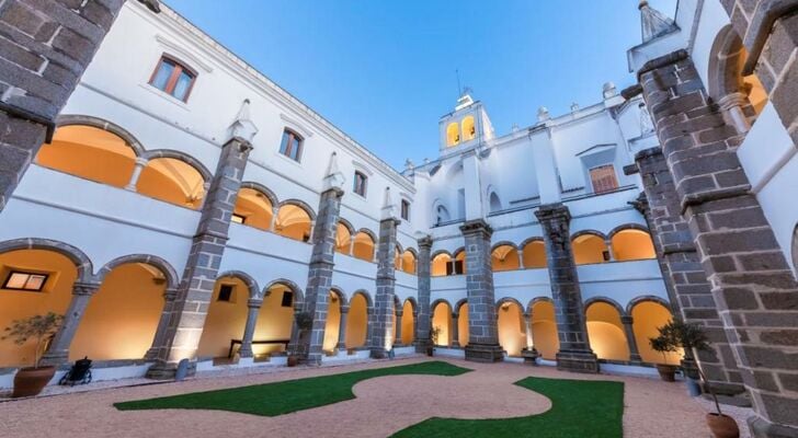 Convento do Espinheiro, Historic Hotel & Spa