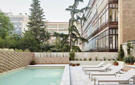 Alexandra Barcelona Hotel, Curio Collection by Hilton