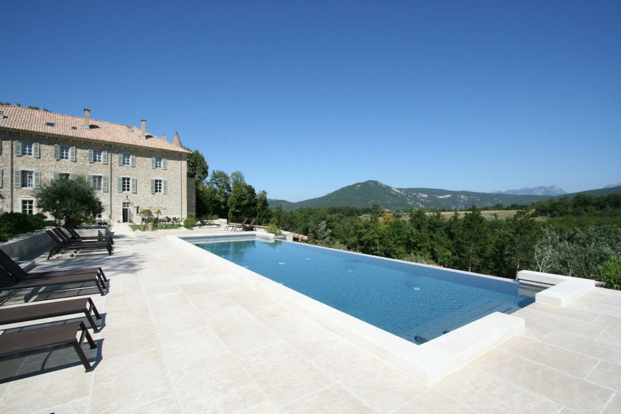 Château Les Oliviers de Salettes