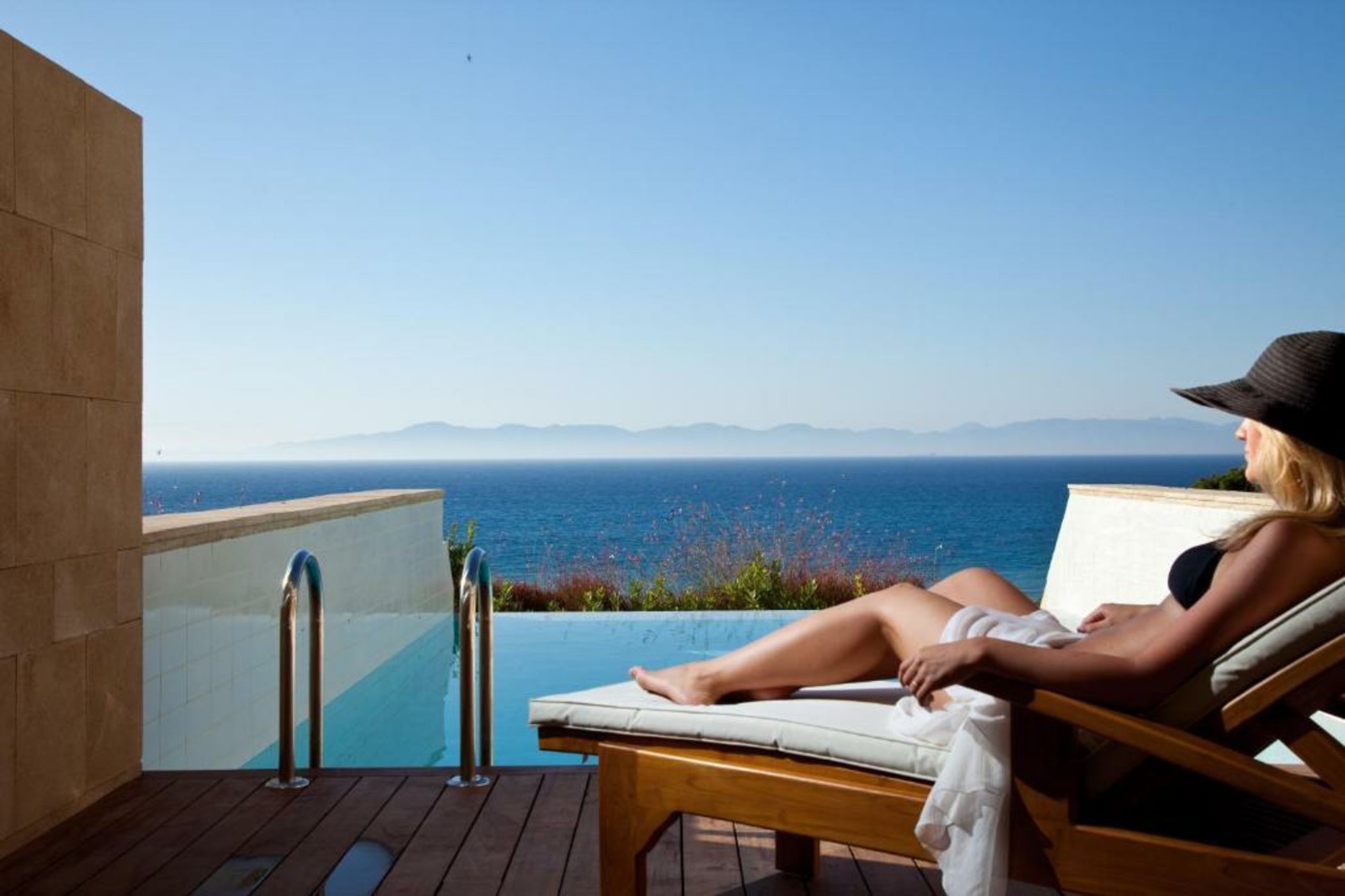 Elite Suites by Rhodes Bay