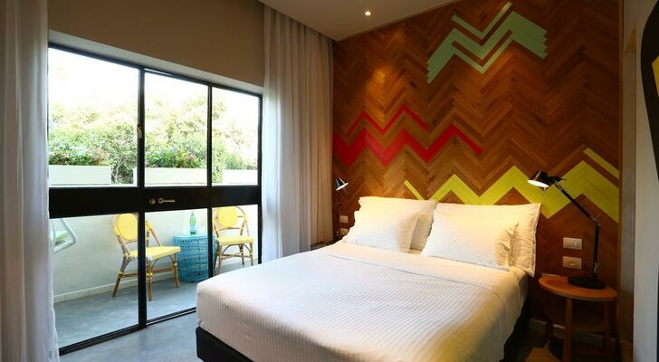 Cucu Hotel