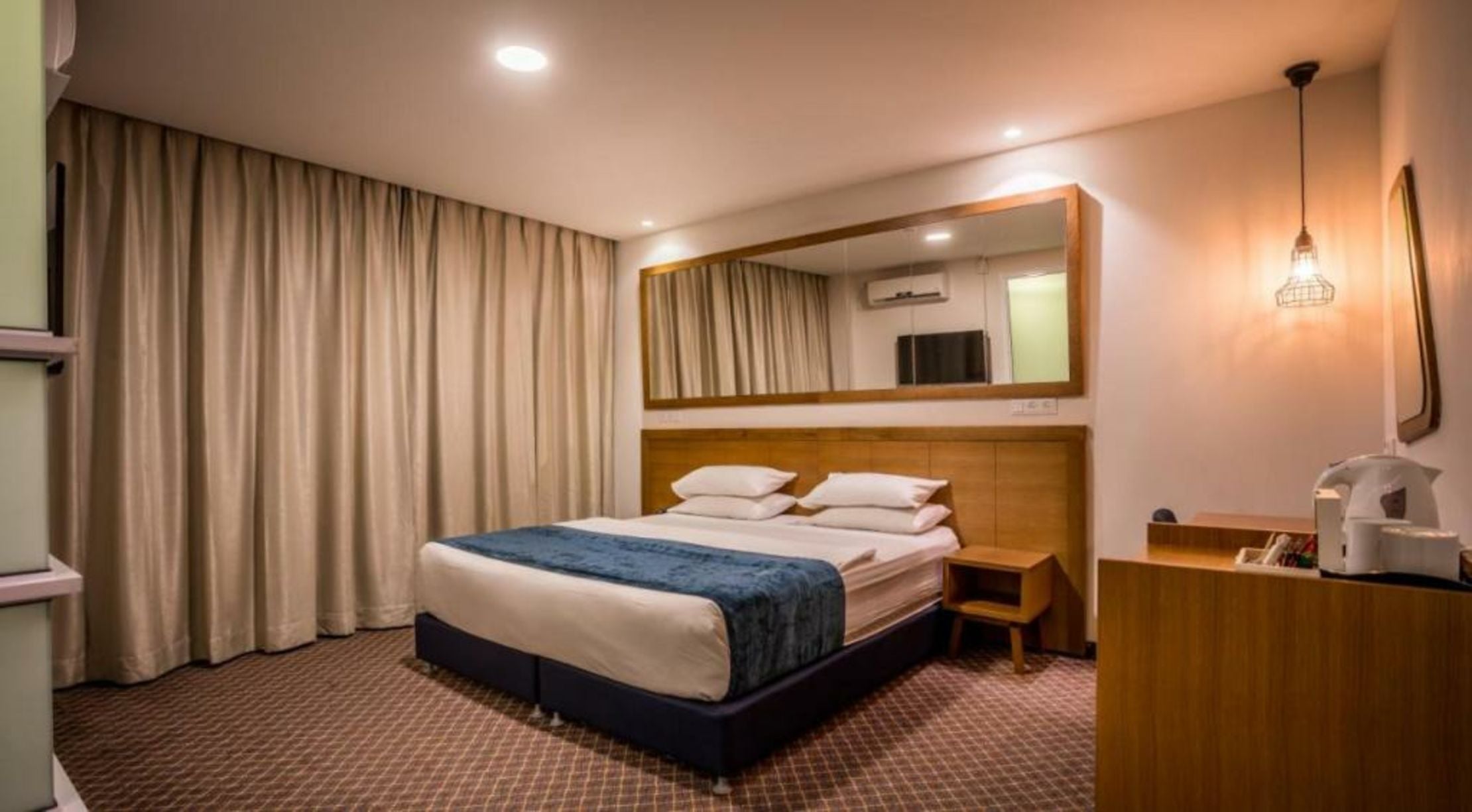 Embassy Hotel Tel Aviv