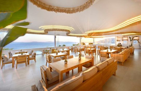 Anax Resort and Spa