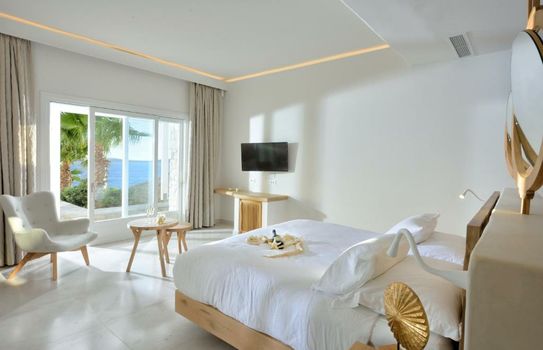 Anax Resort and Spa