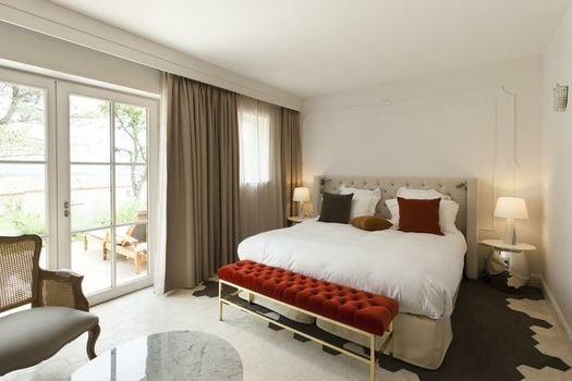 Mas des Herbes Blanches Hôtel & Spa – Relais & Châteaux