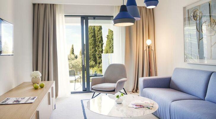Hotel Kompas
