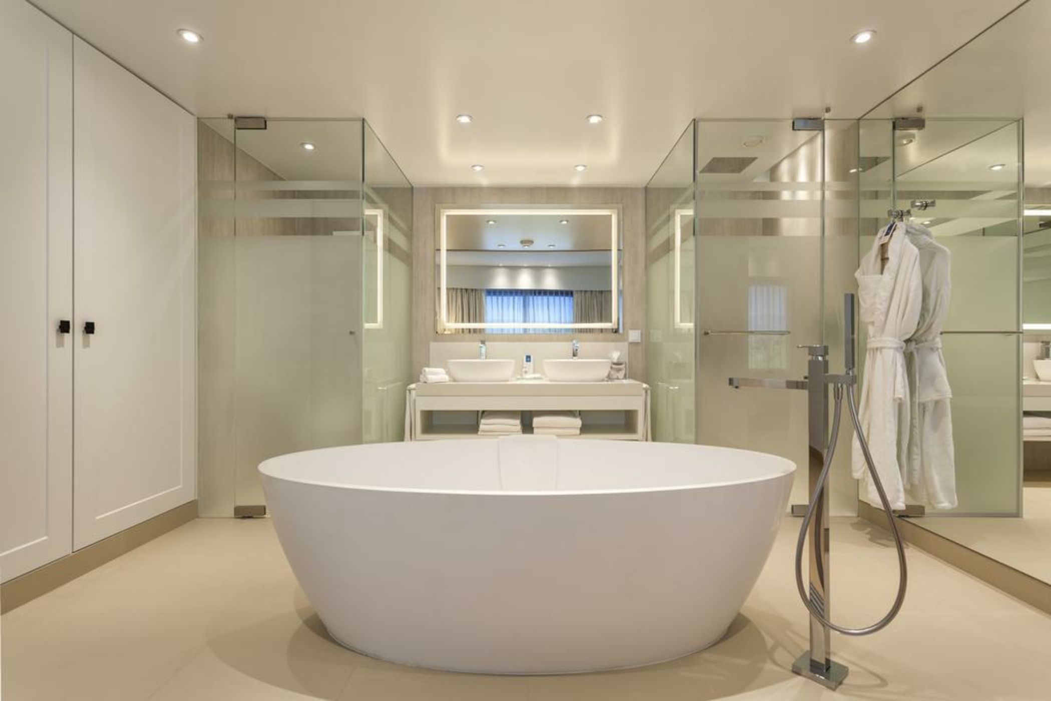 Pine Cliffs Ocean Suites, a Luxury Collection Resort & Spa, Algarve