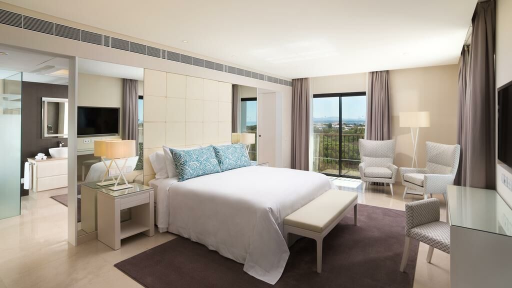 Pine Cliffs Ocean Suites, a Luxury Collection Resort & Spa, Algarve, a ...