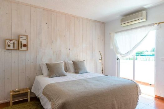 Utopia Guest House