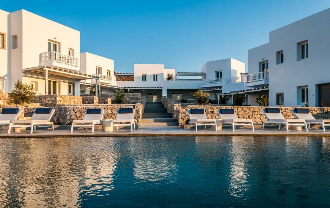 Milos Breeze Boutique Hotel