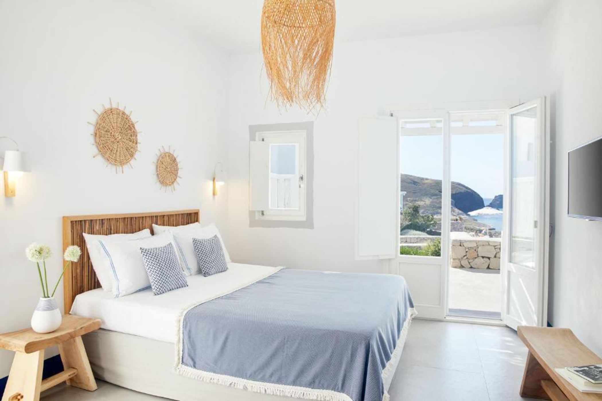 Milos Breeze Boutique Hotel
