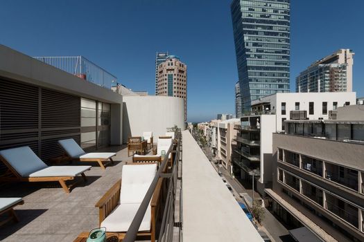 Lily & Bloom Boutique Hotel