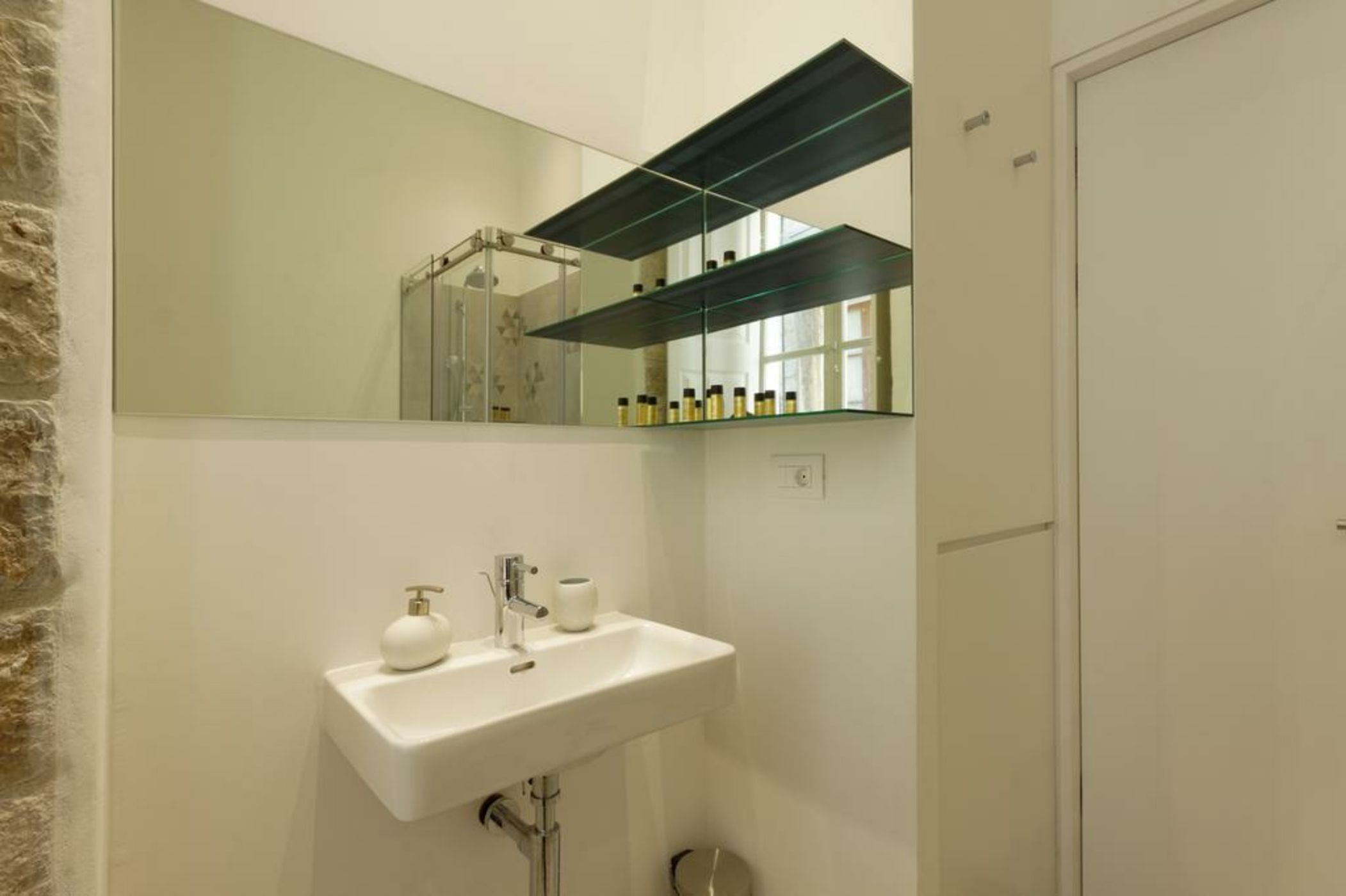 Apartments Eleganca, crypto payment accepted