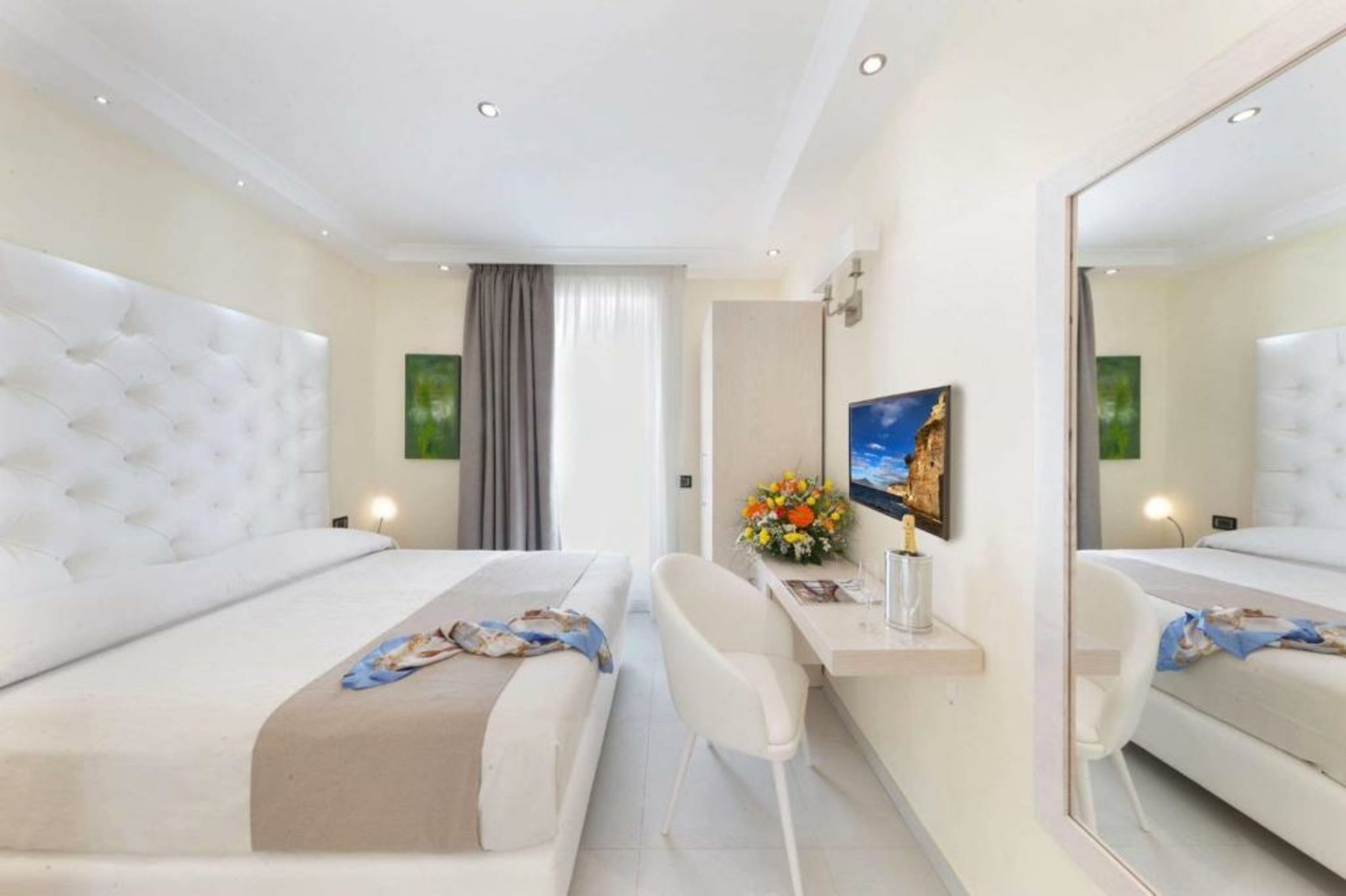 Palazzo Tritone & Abagnale