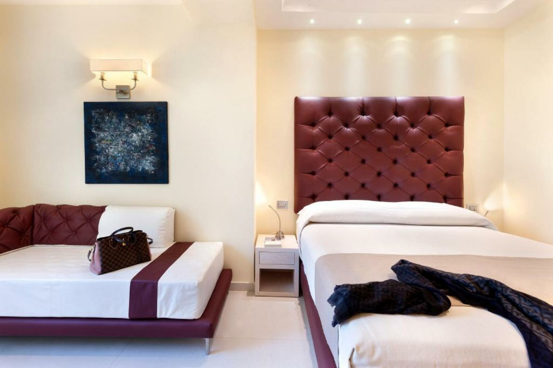 Palazzo Tritone & Abagnale