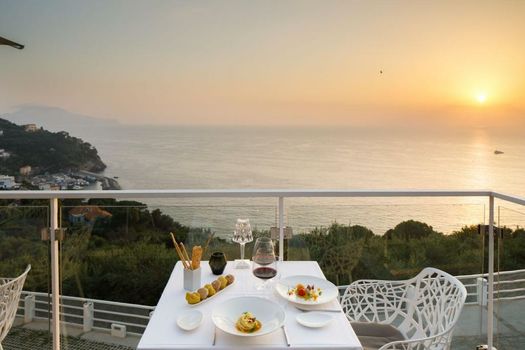 Villa Fiorella Art Hotel
