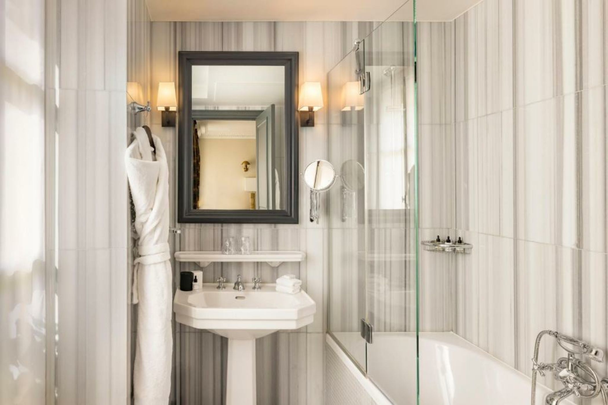 Pavillon Faubourg Saint-Germain & Spa