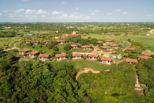 Royal Isabela