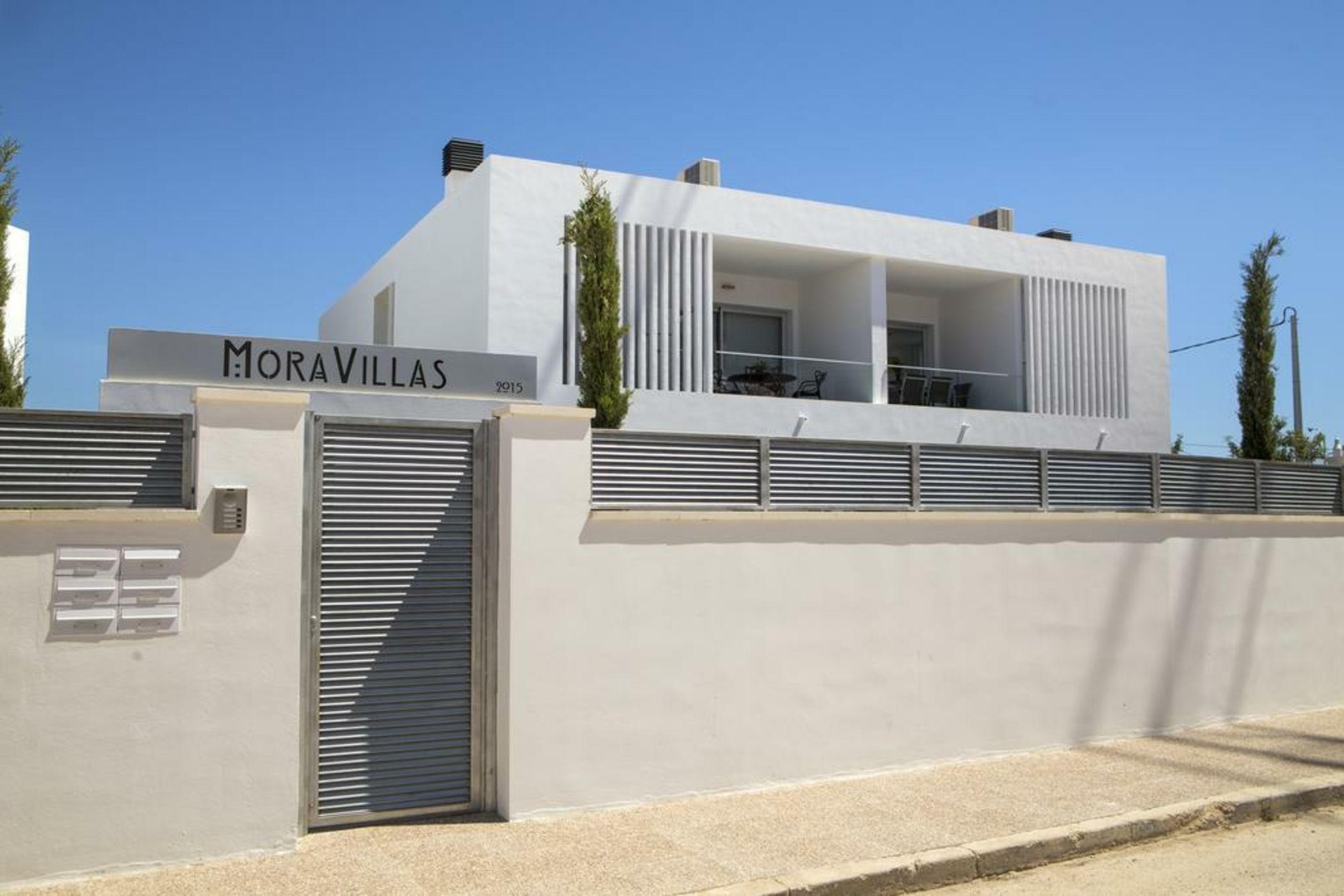 mora villas by mimar