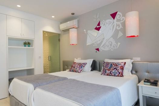 Hotel Magic