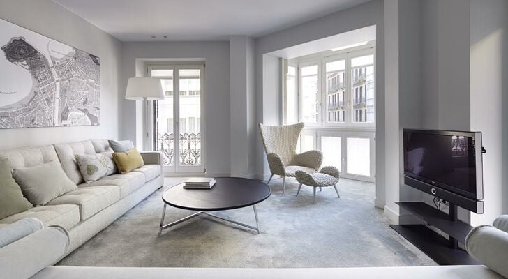 Easo Suite 7 Apartment by Feelfree Rentals