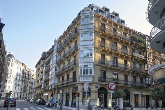 Easo Suite 7 Apartment by Feelfree Rentals