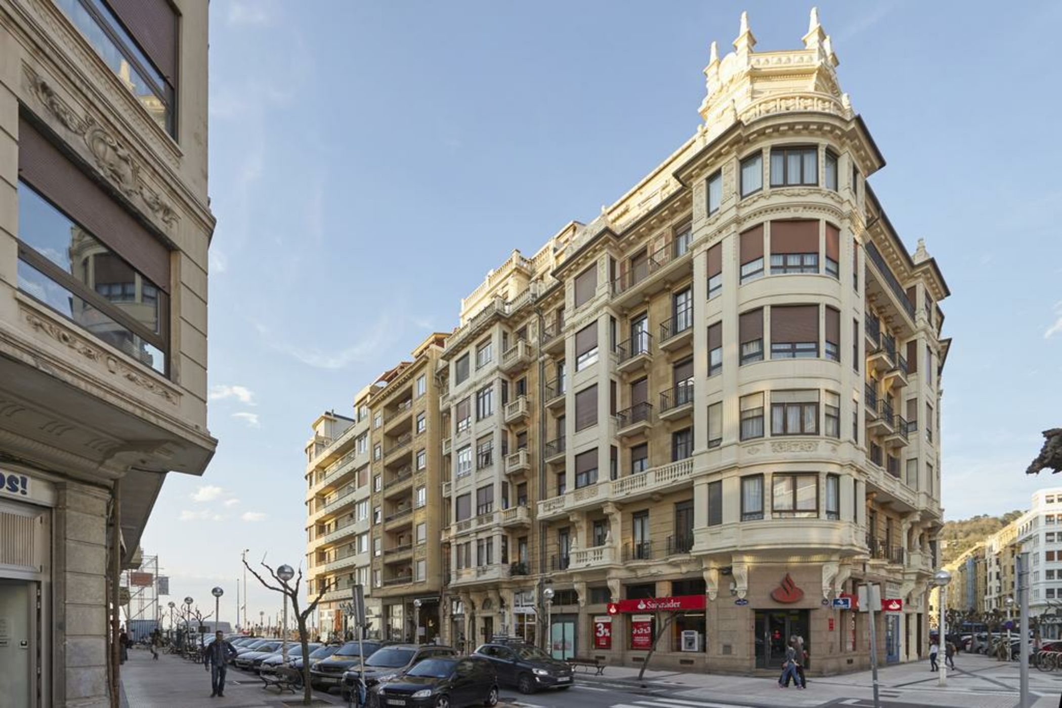 Jai Alai Beach Apartment by FeelFree Rentals