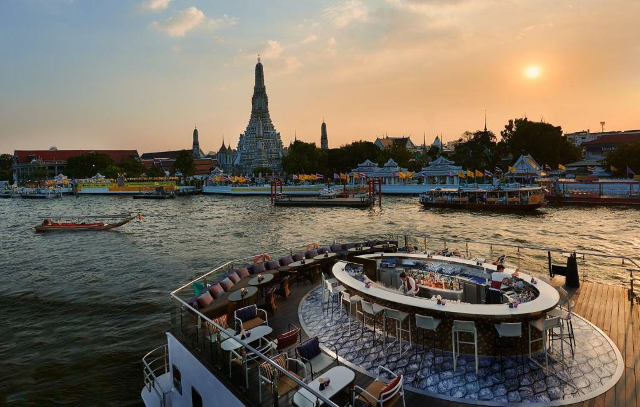 Banyan Tree Bangkok - SHA Plus