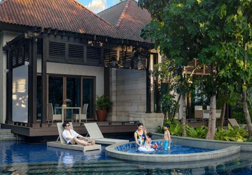 Resorts World Sentosa - Equarius Villas