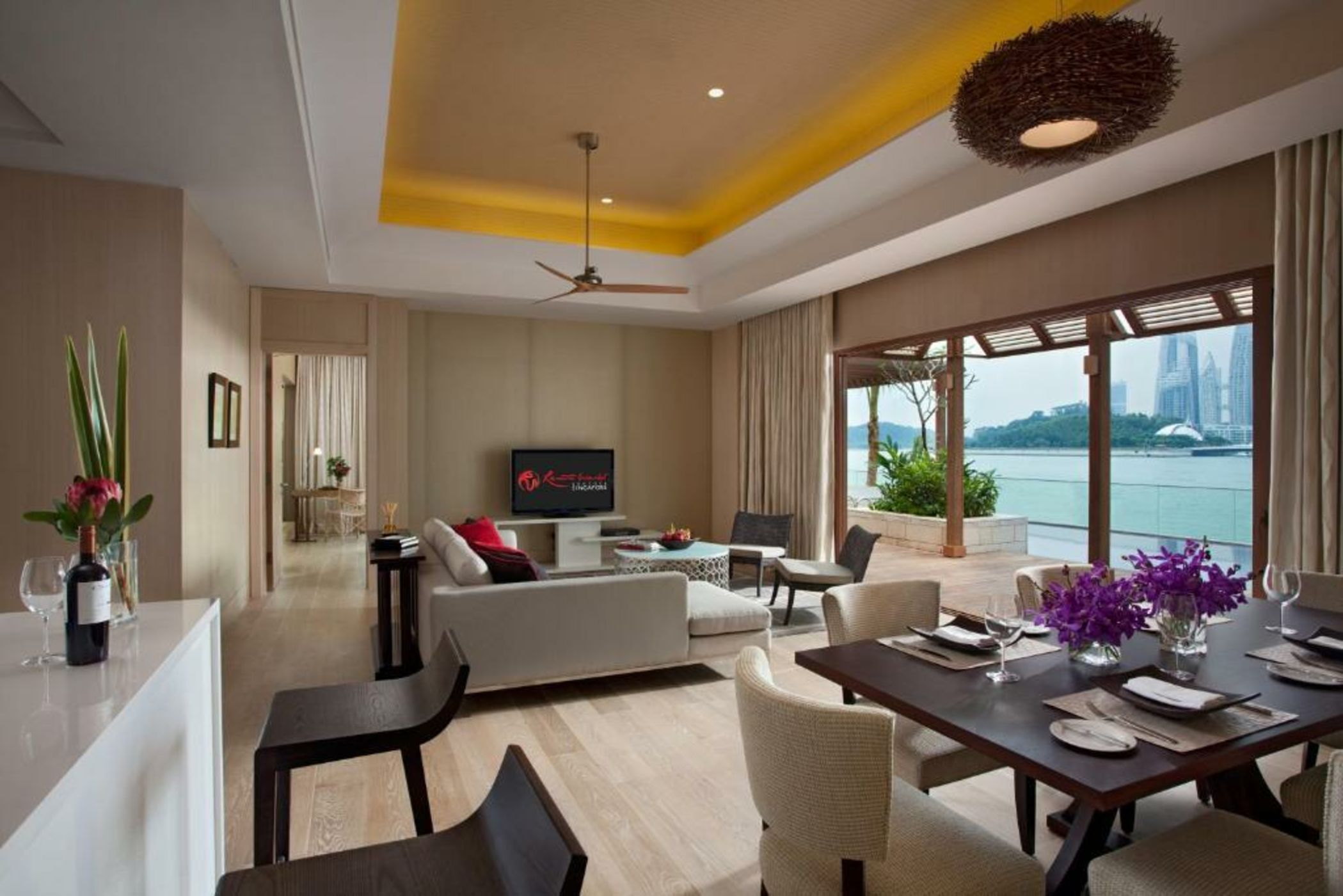 Resorts World Sentosa - Equarius Villas