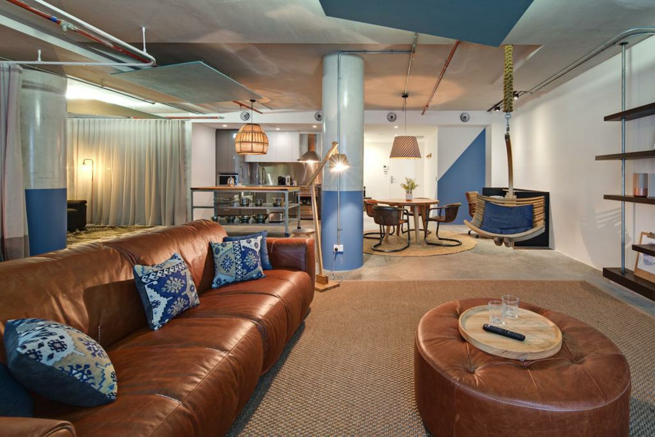 Zara Tower – Luxury Suites and Apartments