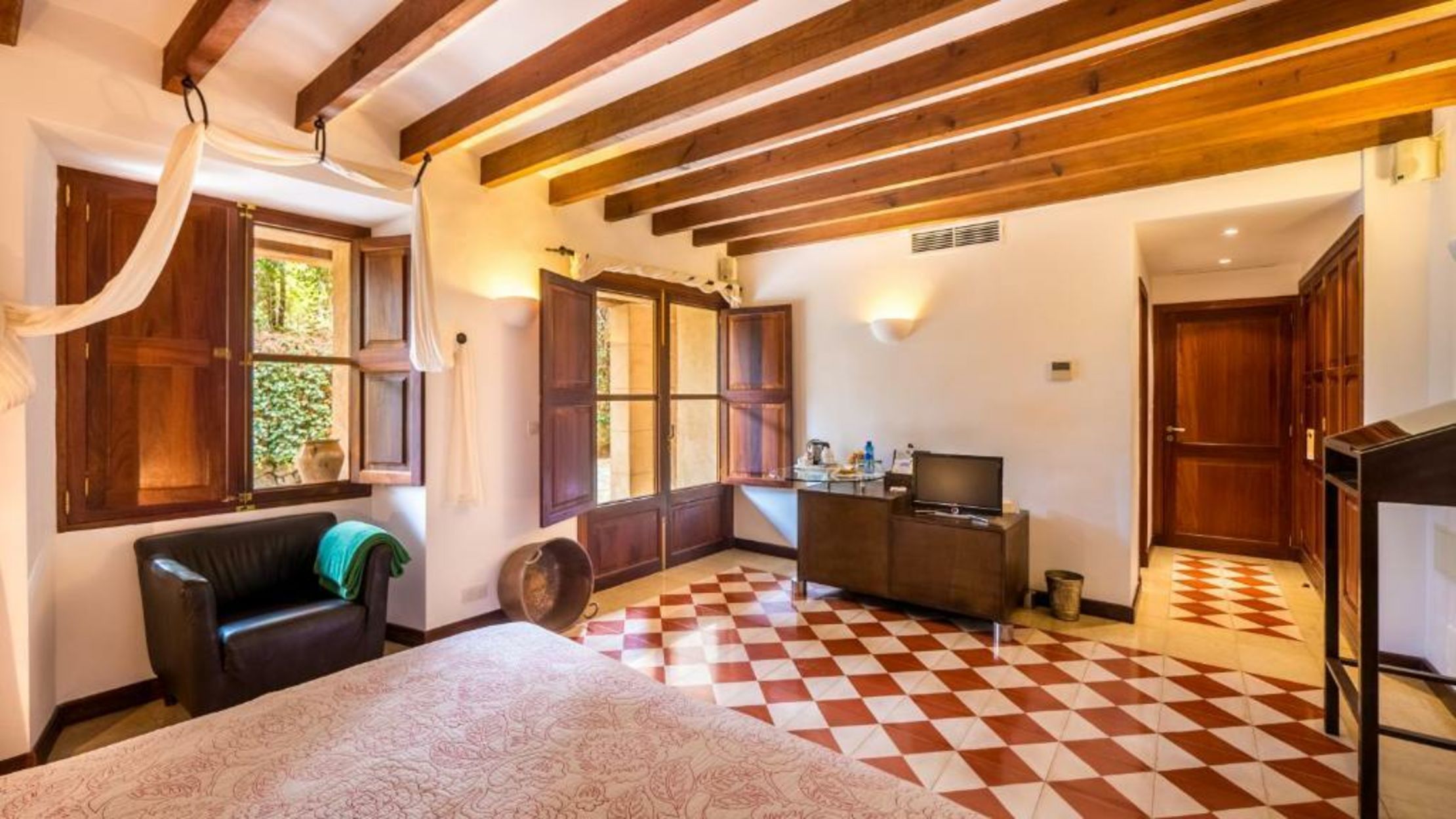 Ca's Xorc Luxury Retreat - ADULTS ONLY