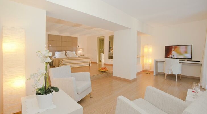 L’Hermitage Hotel & Spa