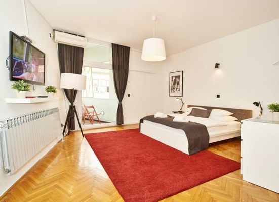 Irundo Downtown Apartments