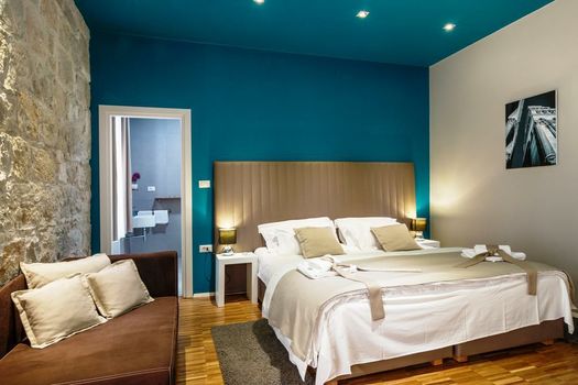Riva Luxury Rooms