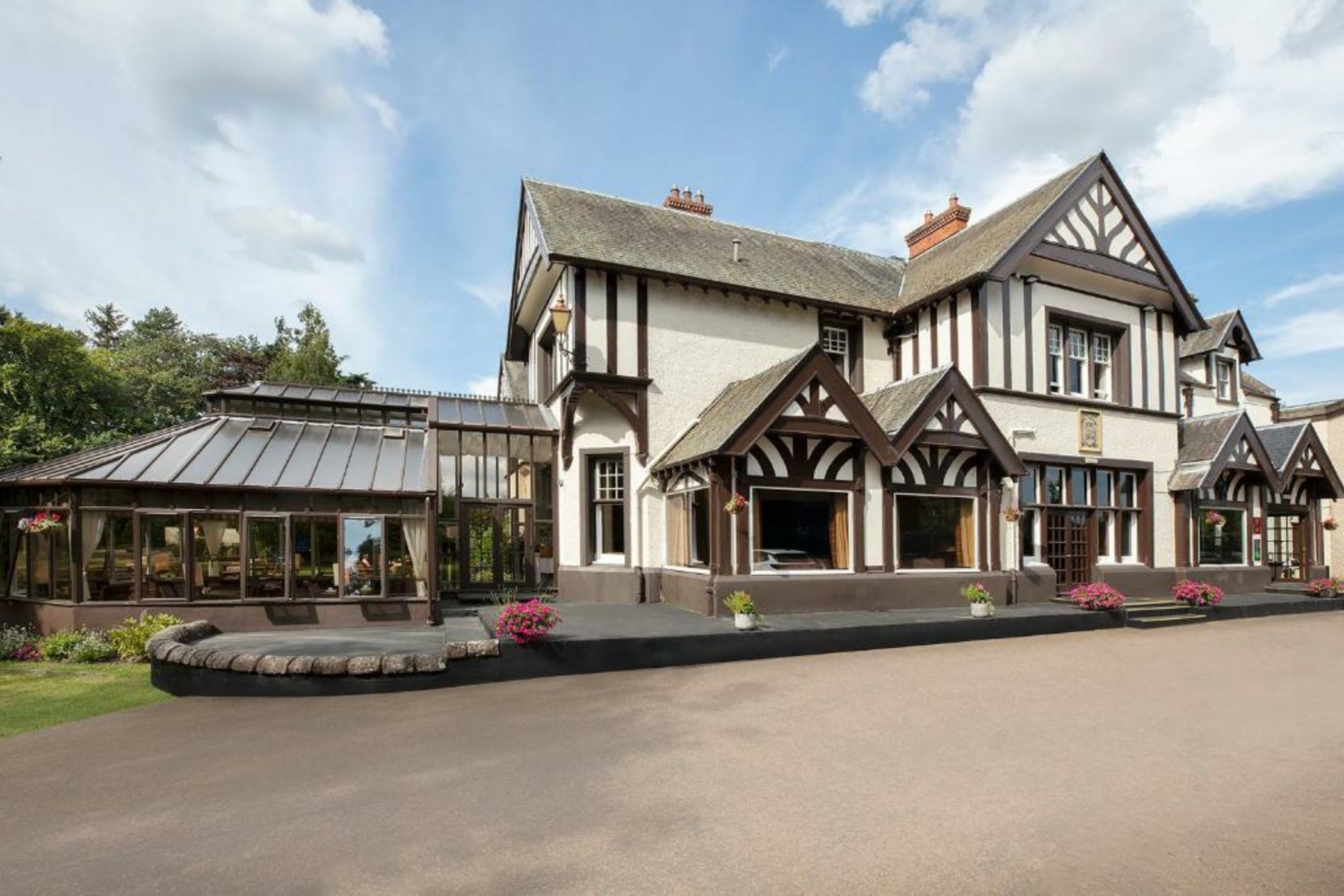 Leonardo Boutique Huntingtower Perth