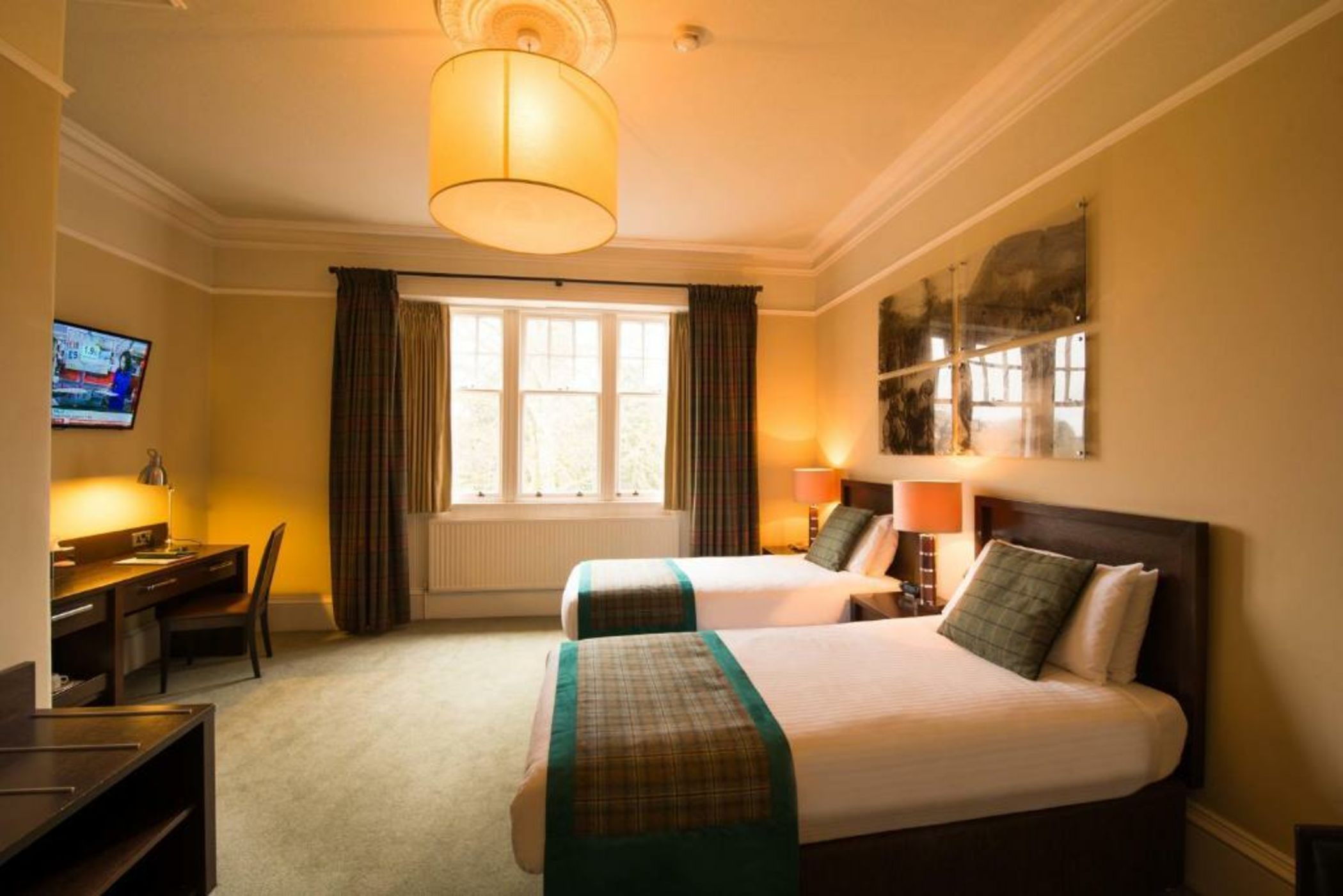 Leonardo Boutique Huntingtower Perth