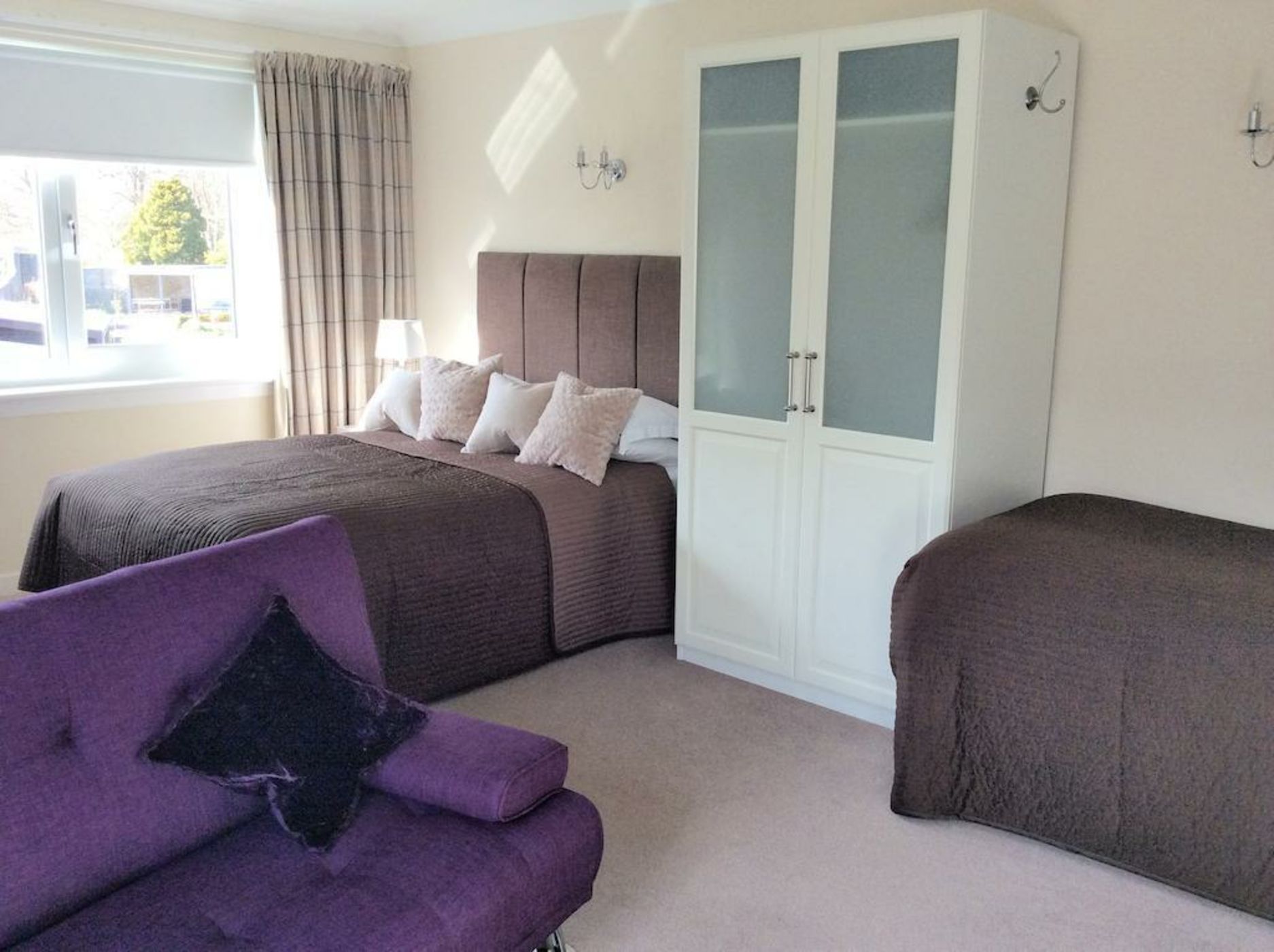 Pitcullen Guest House