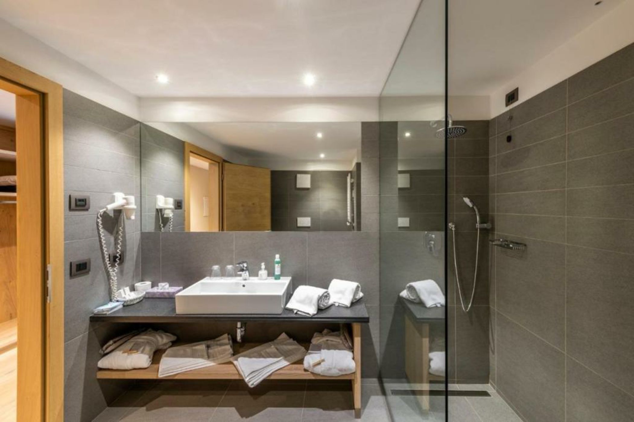 Design & Suite Hotel Ciarnadoi