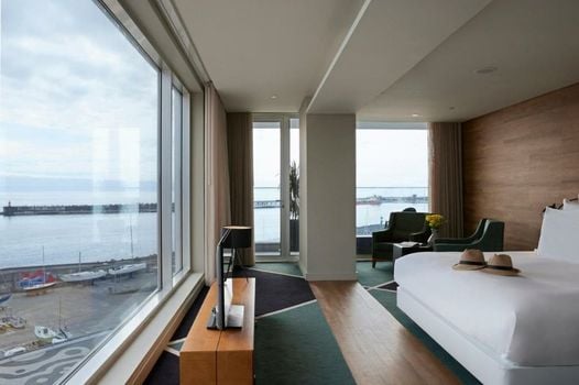 Azor Hotel