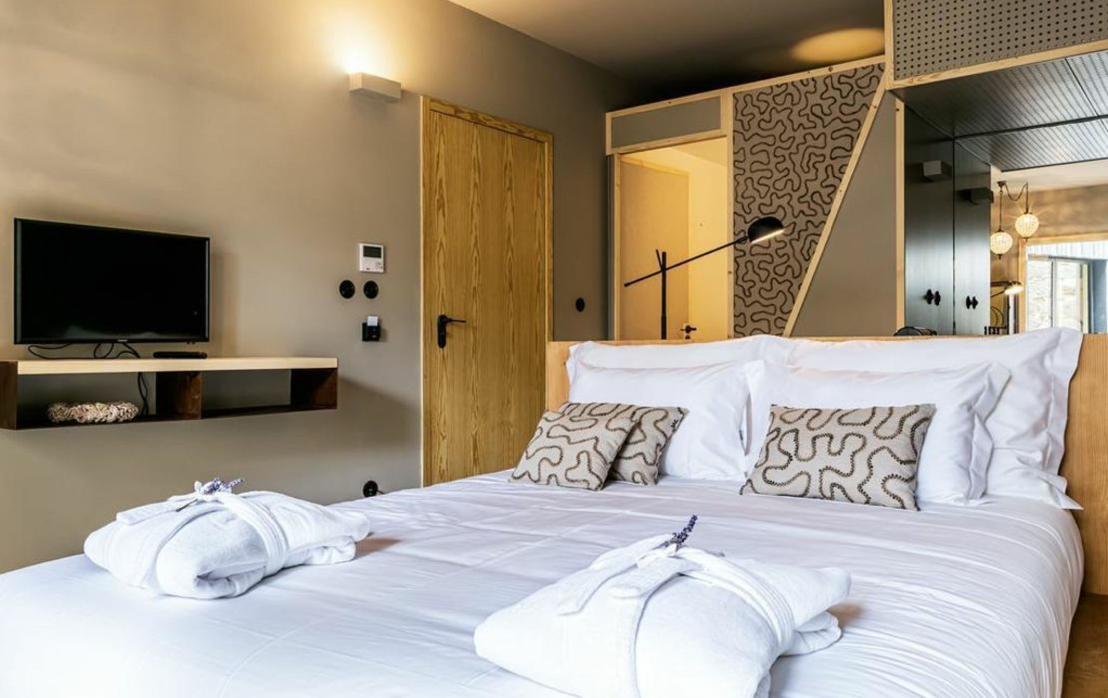 Armazém Luxury Housing- Architectural & Design Hotel