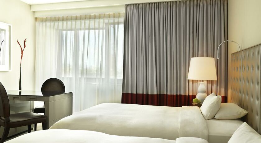 Koln Hotel Flughafentransfer Koln Hotel Flughafentransfer