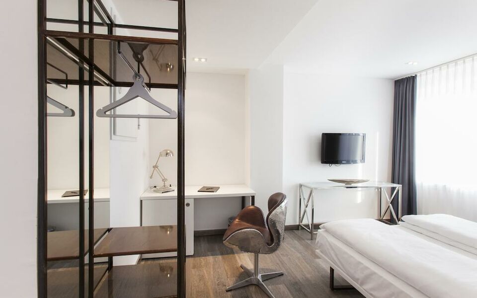 Burns Fair And More Hotel Koln Burns Fair And More Hotel Koln